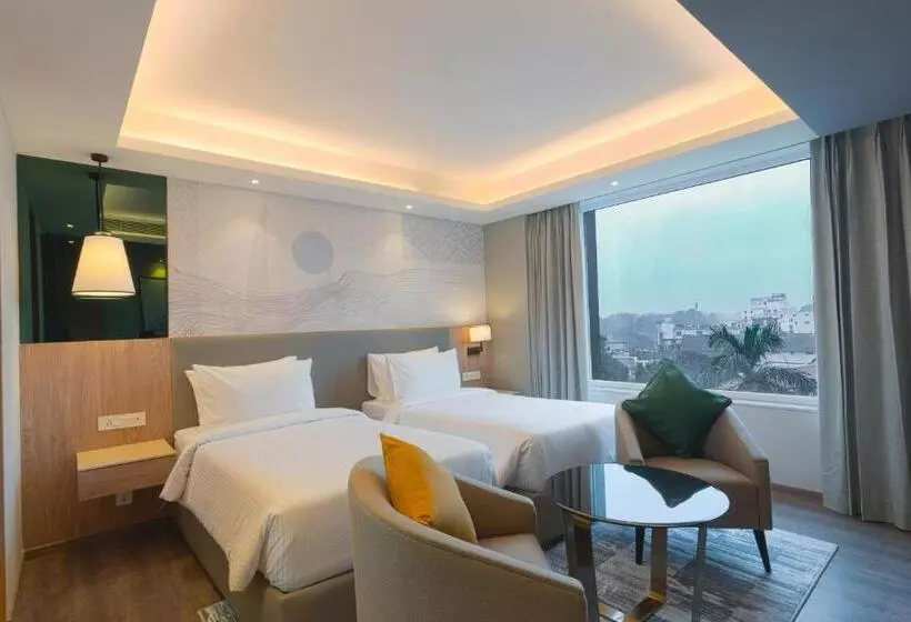 Hotelli Park Inn By Radisson Ayodhya