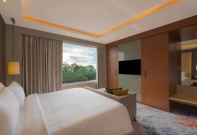 Hotelli Park Inn By Radisson Ayodhya