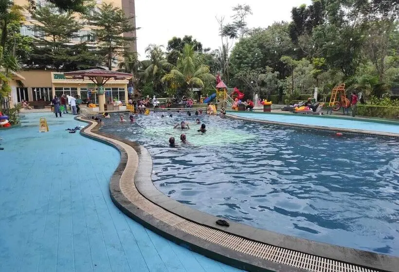 Lorin Syariah Hotel Sentul