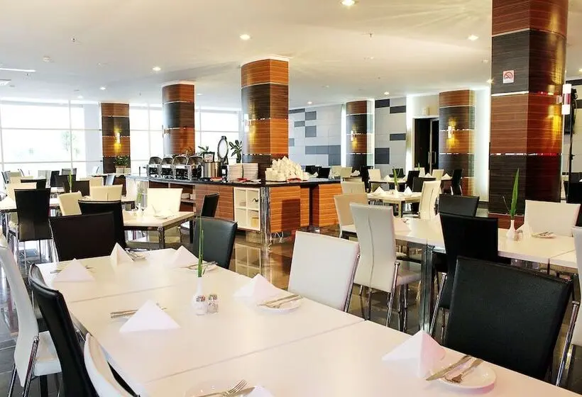 Lorin Syariah Hotel Sentul