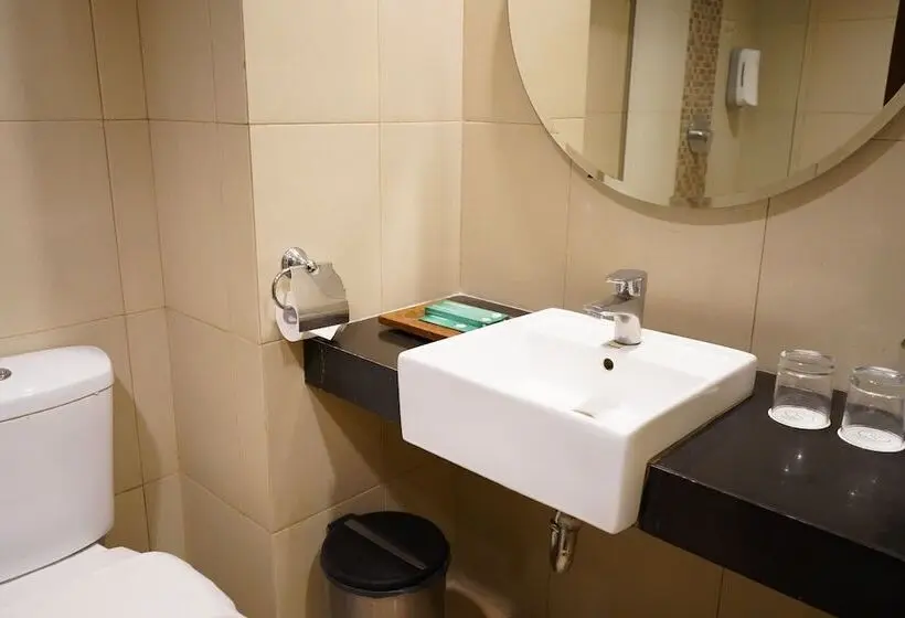 Lorin Syariah Hotel Sentul