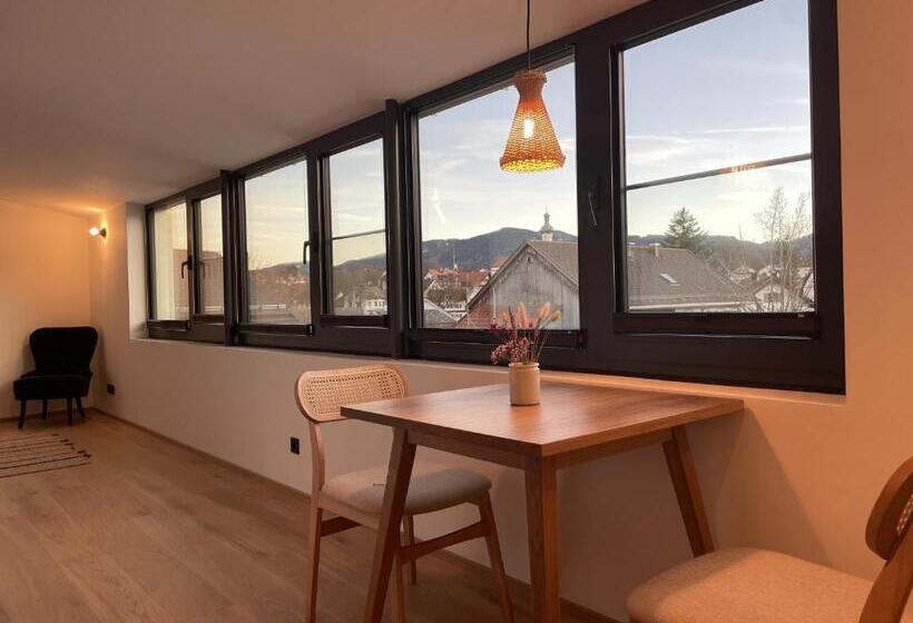 Pensão Alte Seifensiederei   Lallaji