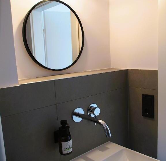 Pensão Alte Seifensiederei   Lallaji