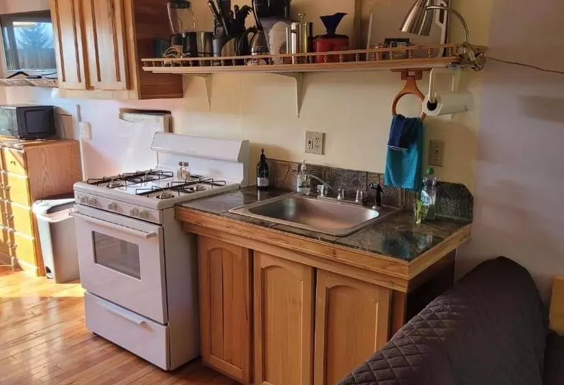 ペンション Angel Cottage With A Sauna Or The Cozy With A Jacuzzi Tub, Both Are Studios With A View Of Mount Sha