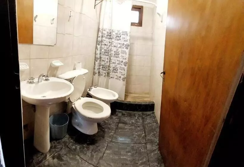 ペンション Hostal Bodegon