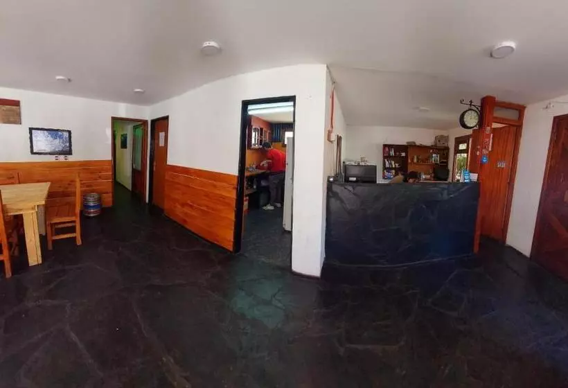ペンション Hostal Bodegon