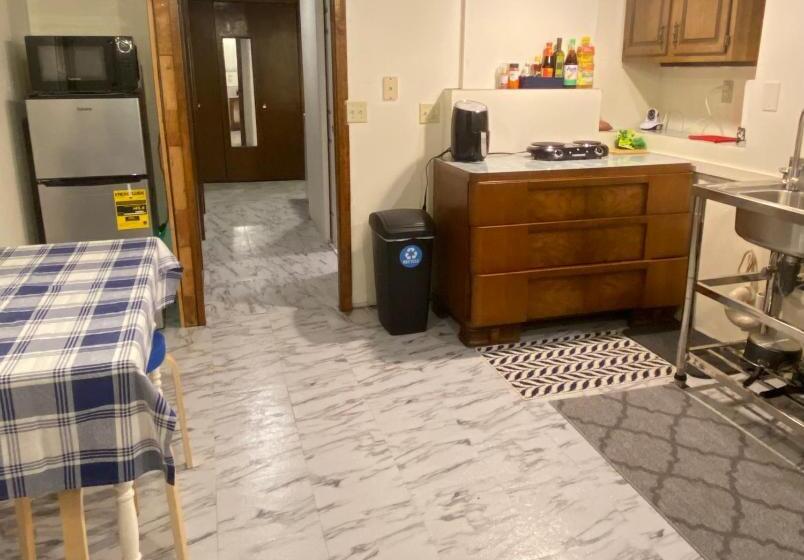 Panzió Nha Viet Boston