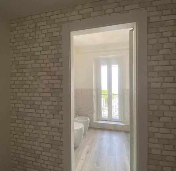 پانسیون Rosso Conero Le Grotte Rooms & Apartments