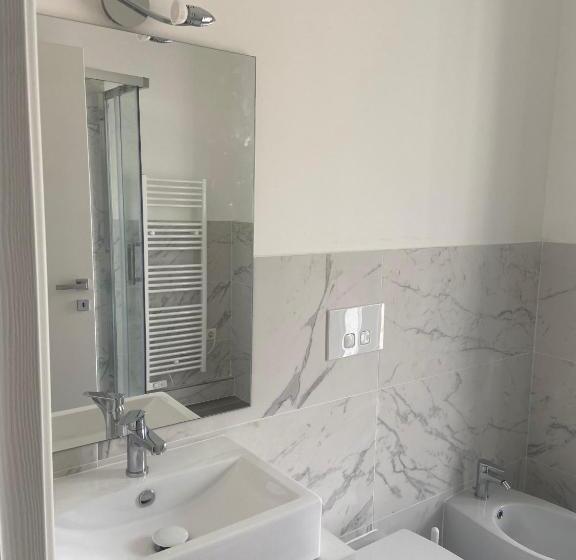 پانسیون Rosso Conero Le Grotte Rooms & Apartments