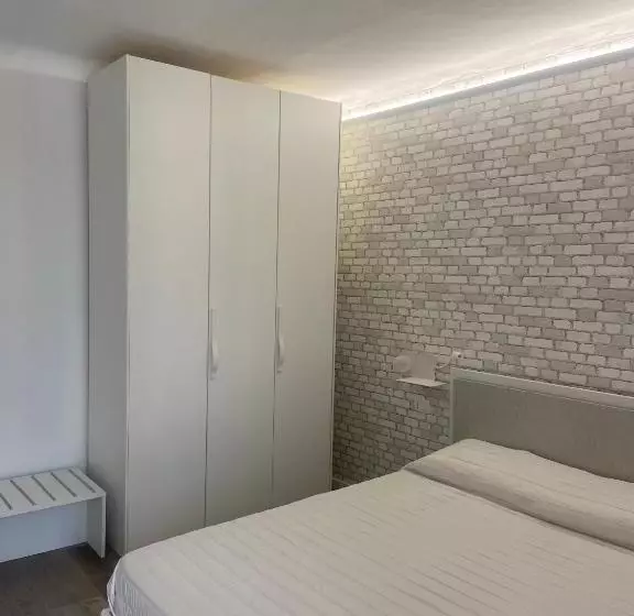 ペンション Rosso Conero   Le Grotte Rooms & Apartments