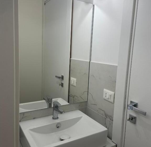 پانسیون Rosso Conero Le Grotte Rooms & Apartments