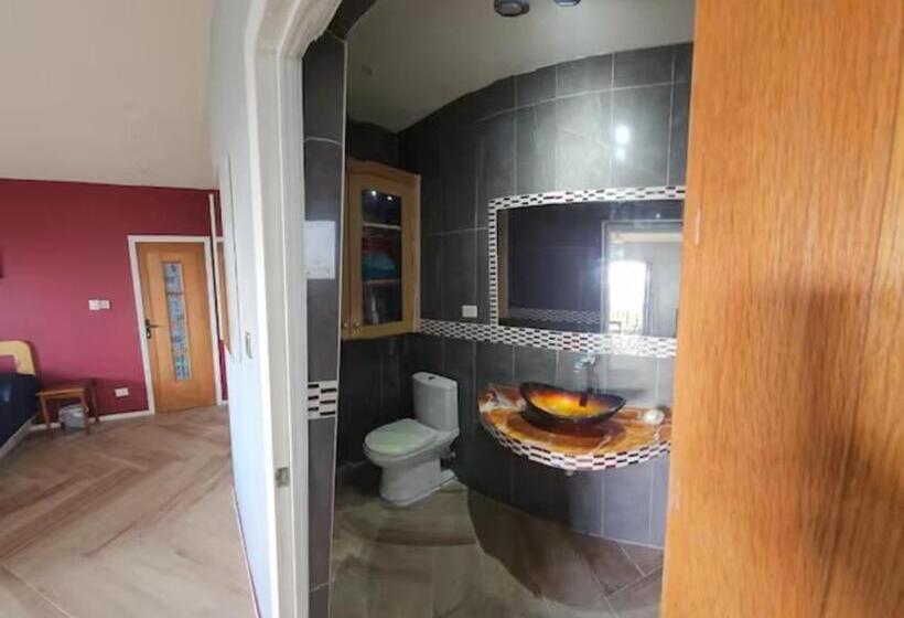 پانسیون Shkyblue Suites