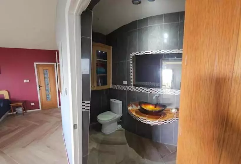 پانسیون Shkyblue Suites