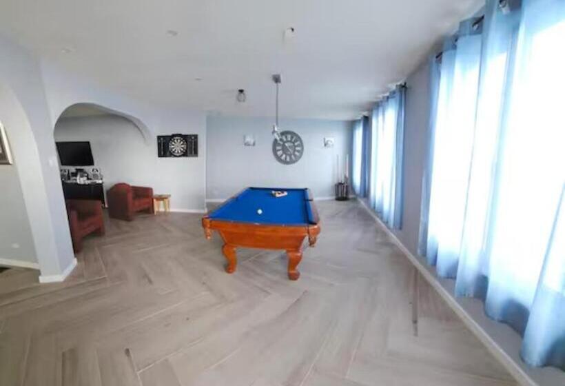 پانسیون Shkyblue Suites