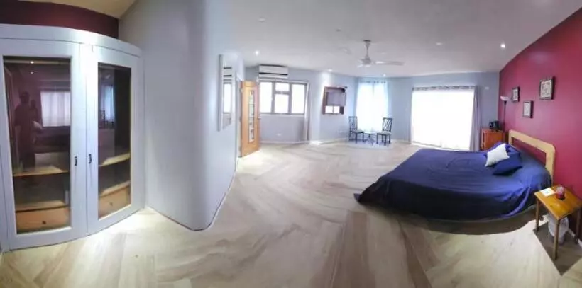 پانسیون Shkyblue Suites