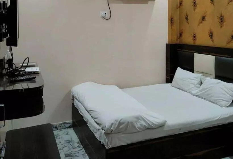 Spot On Shree Krishna Hotel And Restaurant