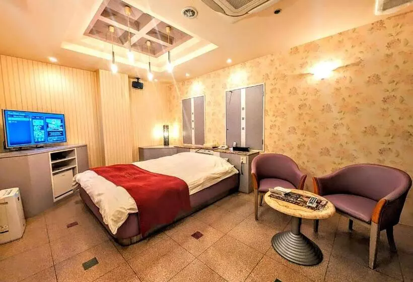 ホテル　ネグレスコ