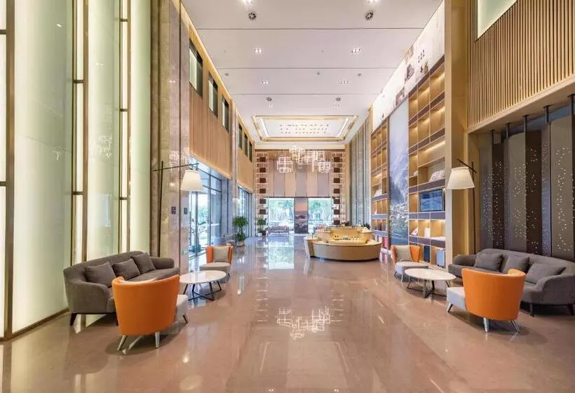 Atour Hotel Xiamen Jimei Lake Business Center
