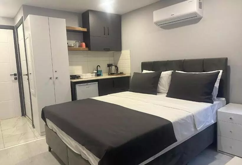 Aya Langa Guesthouse