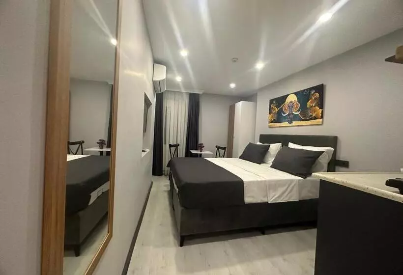 Aya Langa Guesthouse