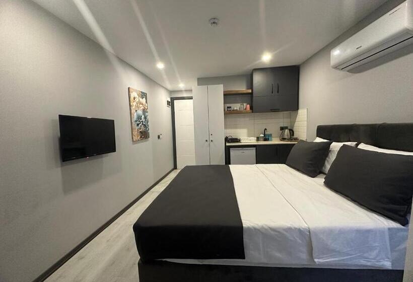 Aya Langa Guesthouse