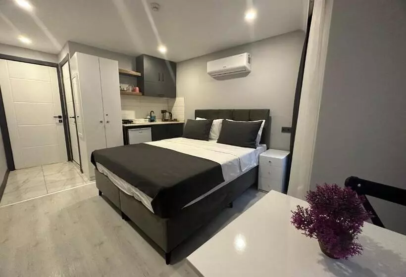Aya Langa Guesthouse