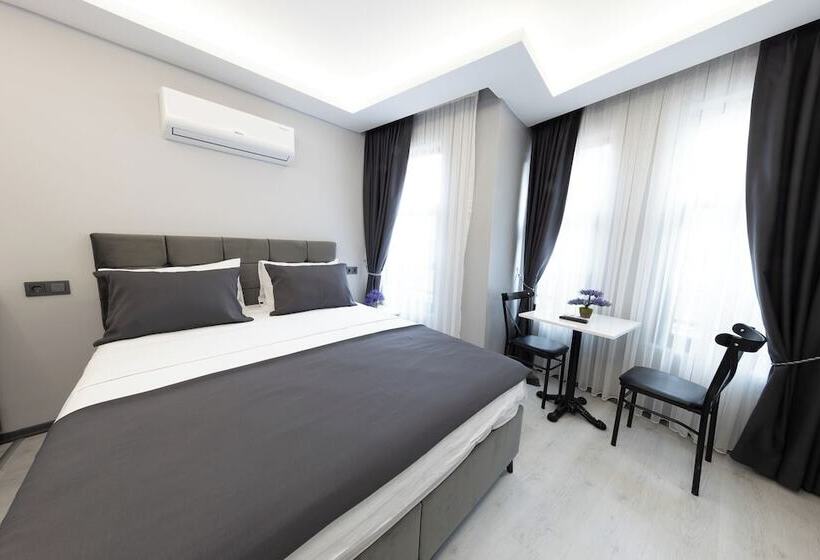 Aya Langa Guesthouse