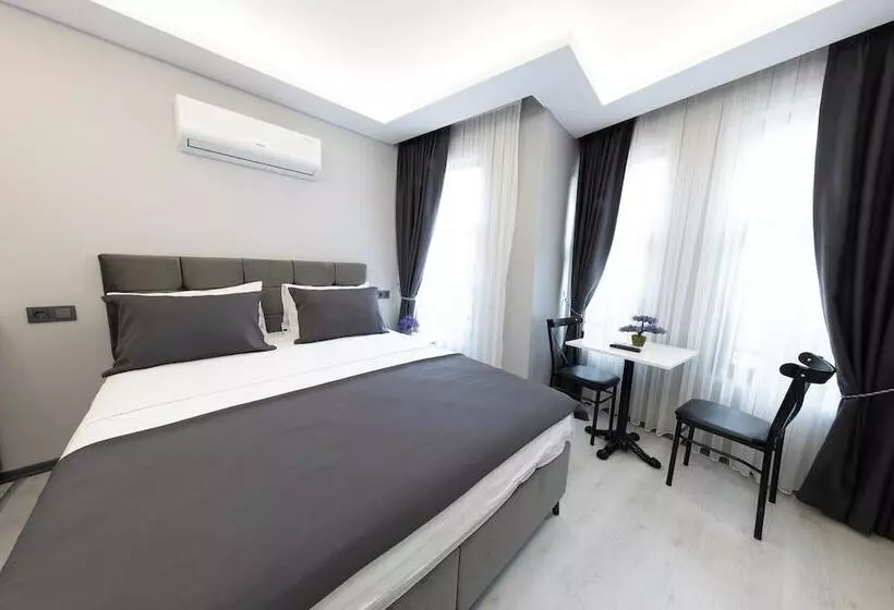 Aya Langa Guesthouse