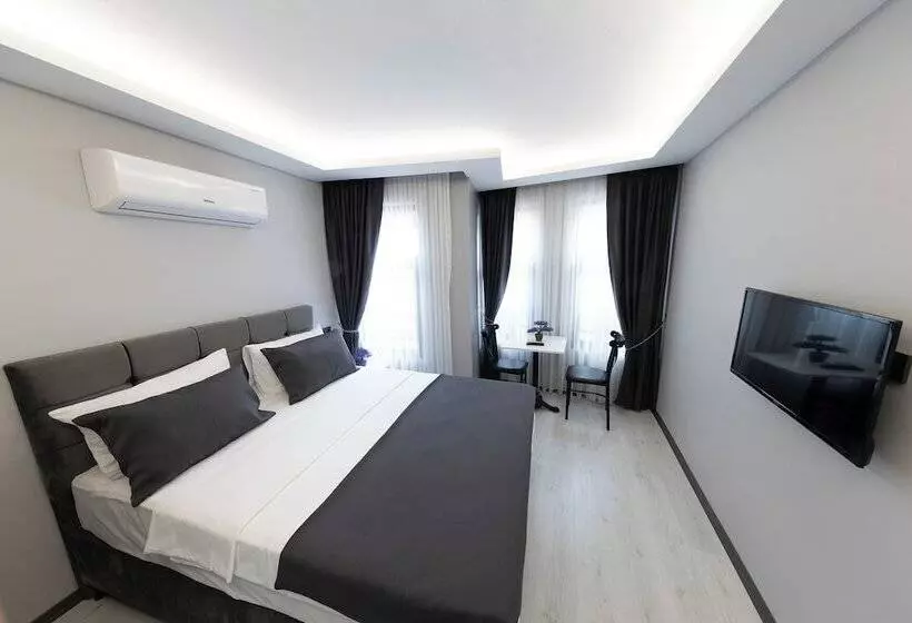 Aya Langa Guesthouse