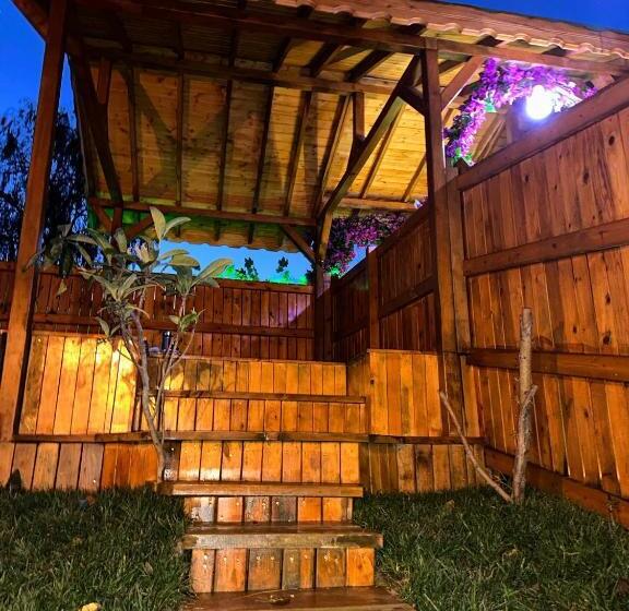 Bed and Breakfast Gardan Bungalov