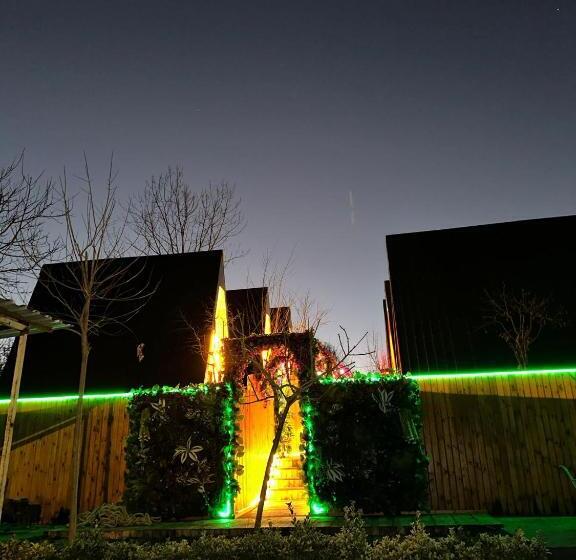 Bed and Breakfast Gardan Bungalov