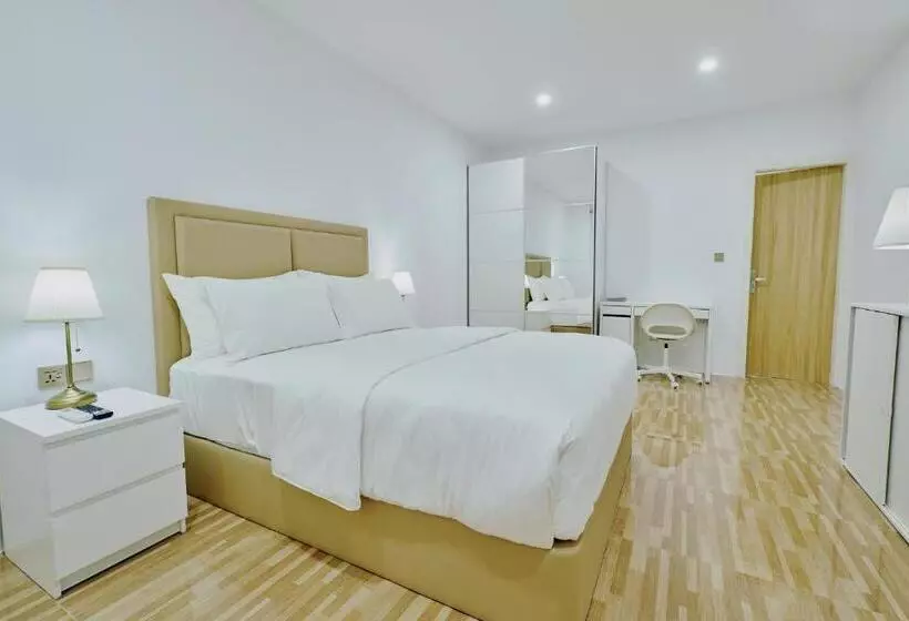 هتل Akomadoo Retreat