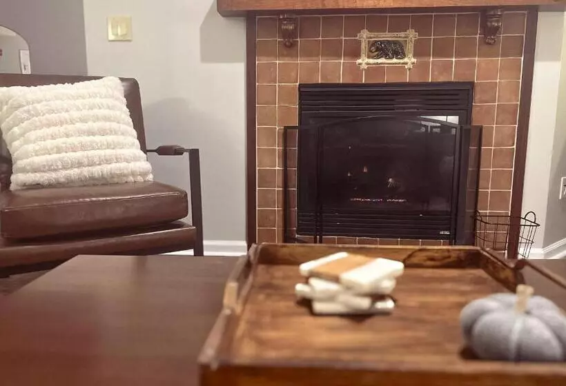 Hotelli Cozy Mountain View Condo