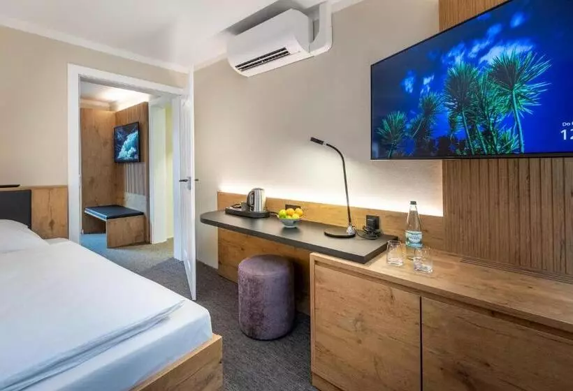 ホテル Nashi Rooms