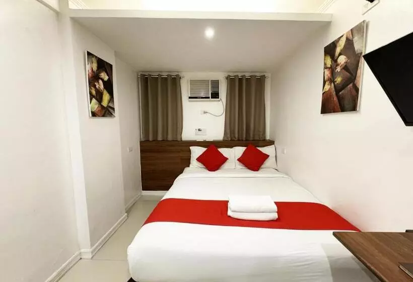 هتل Nest Fort Bgc