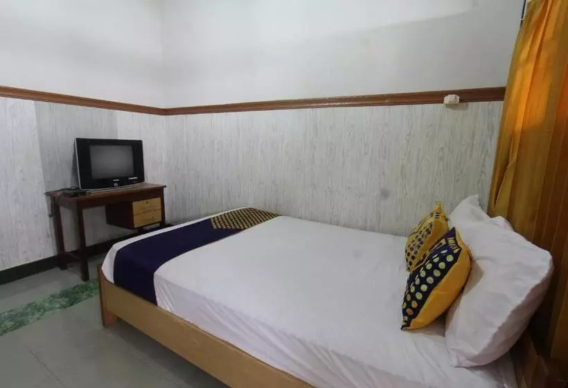 ホテル Oyo 93247 Pondok Pariwisata