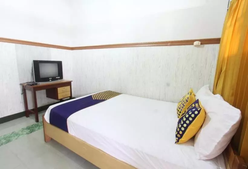 ホテル Oyo 93247 Pondok Pariwisata