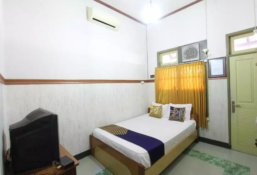 ホテル Oyo 93247 Pondok Pariwisata