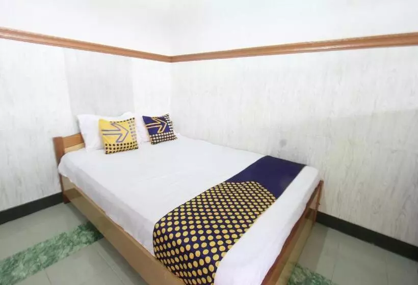 ホテル Oyo 93247 Pondok Pariwisata