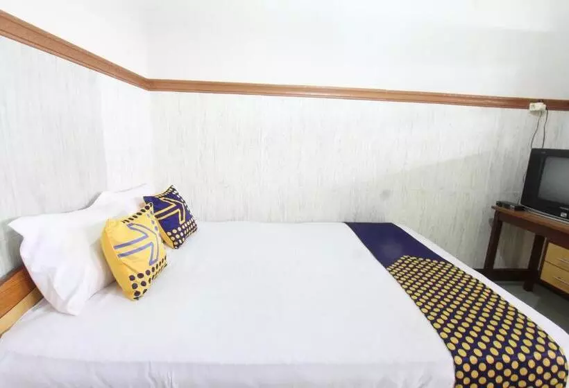 ホテル Oyo 93247 Pondok Pariwisata