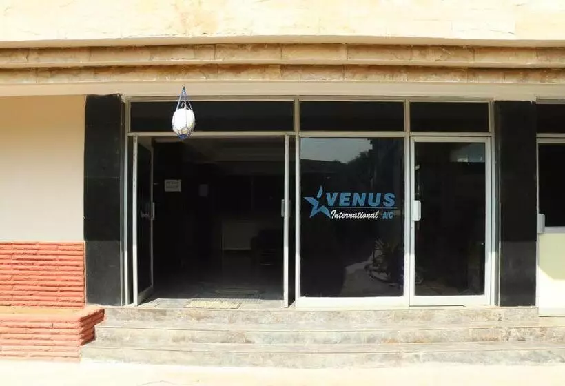 Hotelli Oyo Flagship Venus Lodge