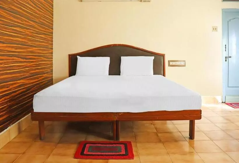 Hotelli Oyo Flagship Venus Lodge