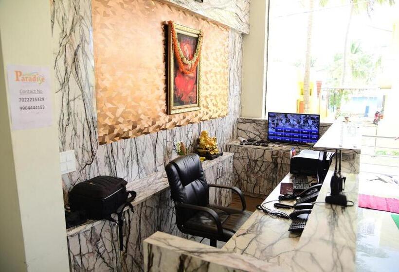 Hotel Pavithra Paradise