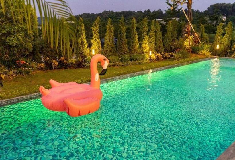 هتل Tico Villa   Villa đại Lải