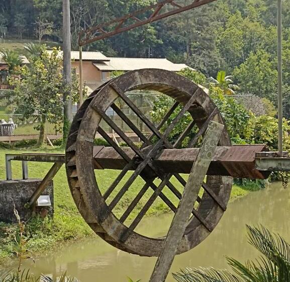 فندق Village Du Lac