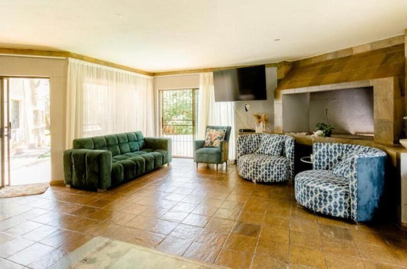 Pension Ishoba Retreat