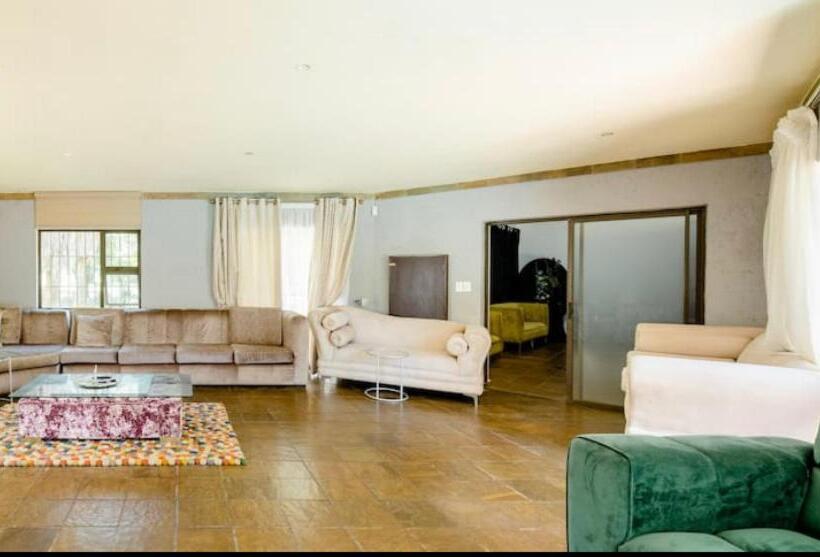 Pension Ishoba Retreat