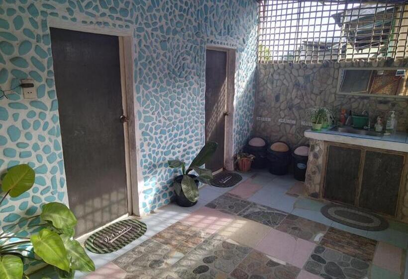 פנסיון Itaytay Inn