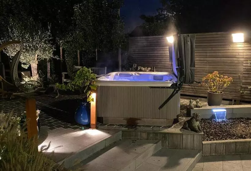 Majatalo Miranius Rey