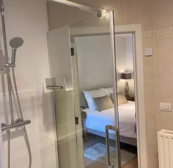 Majatalo Miranius Rey